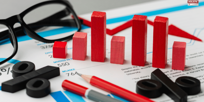 Decoding Interest Rate Cycles: How They Shape Equity Valuations