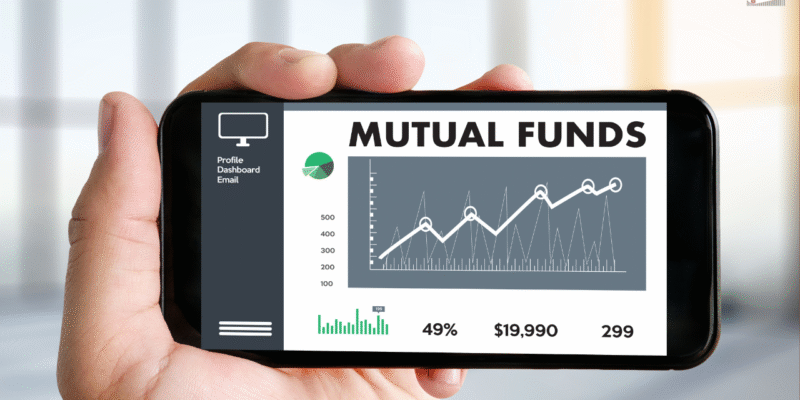 Why 5 Million Direct Investors Exited, While Mutual Funds Gained Ground